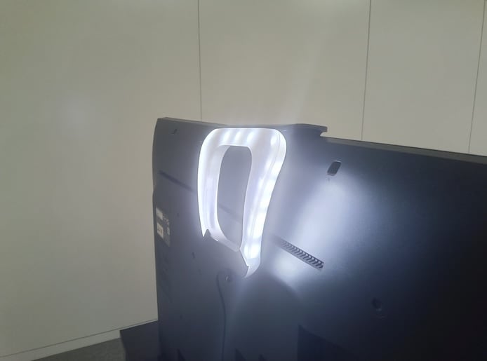 画像：LEDモニターバックライト5