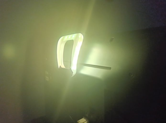 画像：LEDモニターバックライト6