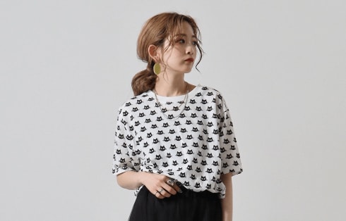 ネコ柄Tシャツ　M・L　各色 PR-6637 使用イメージ