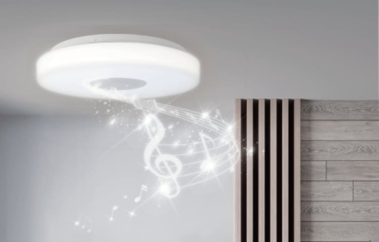 Bluetoothﾜｲﾔﾚｽｽﾋﾟｰｶｰ内蔵ｼｰﾘﾝｸﾞﾗｲﾄ HLCL-BT3 - GEO Online/ゲオオンライン