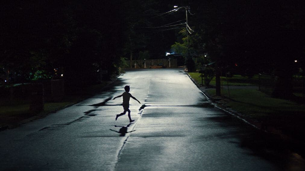 WEAPONS/ウェポンズ 場面写真2